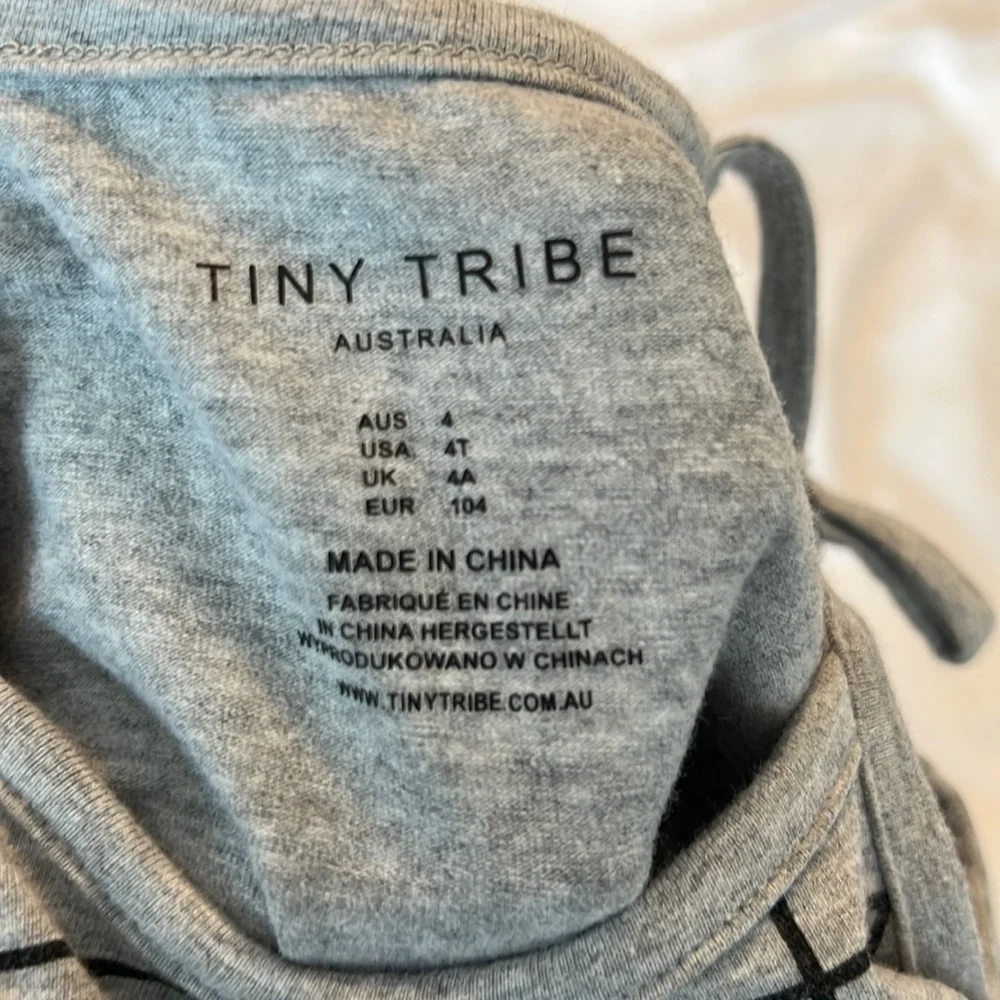 Tiny Tribe Australia Romper - Picture 3 of 3